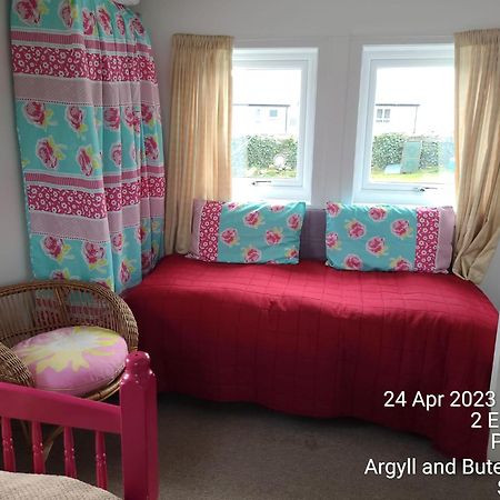 Quaint And Quirky Former Crofters Cottage In Port Ellen Buitenkant foto