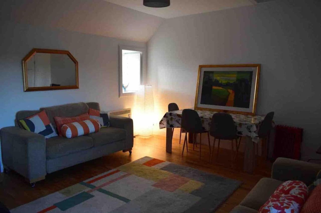 Quaint And Quirky Former Crofters Cottage In Port Ellen Buitenkant foto